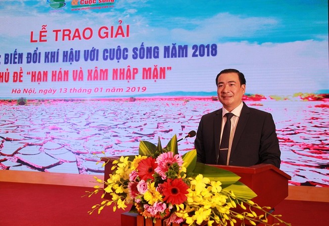 Trao giải cuộc thi viết về hạn hán và xâm nhập mặn - ảnh 1