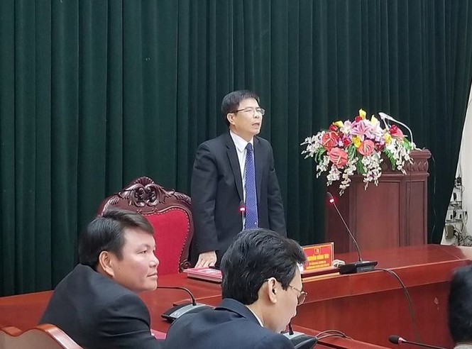 Cấm công chức đi lễ hội trong giờ hành chính - ảnh 1