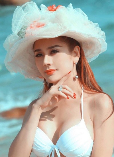 Sau khi có con, ca sỹ chuyển giới Lâm Khánh Chi làm show riêng - ảnh 3