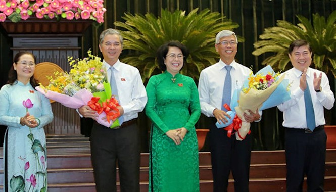 Ông Ngô Minh Châu và ông Võ Văn Hoan làm Phó chủ tịch UBND TPHCM - ảnh 2