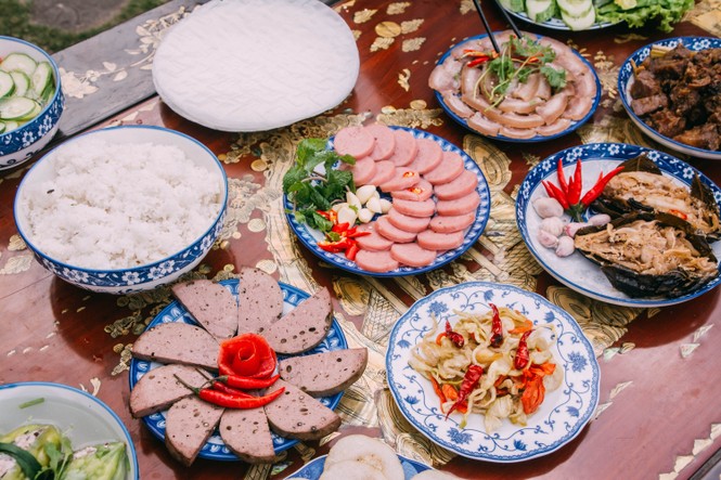 'Tết này ăn gì' của Lâm Vỹ Dạ lọt Top 10 tìm kiếm - ảnh 2