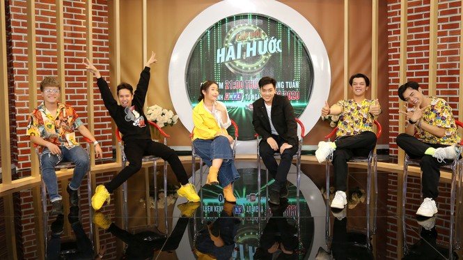 Việt Hương sang Mỹ, Thanh Bạch về quê đi show thời dịch Covid-19 - ảnh 2