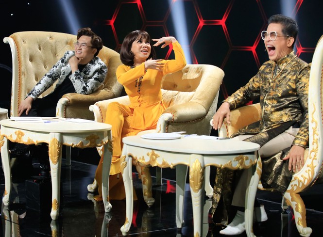 Việt Hương sang Mỹ, Thanh Bạch về quê đi show thời dịch Covid-19 - ảnh 4