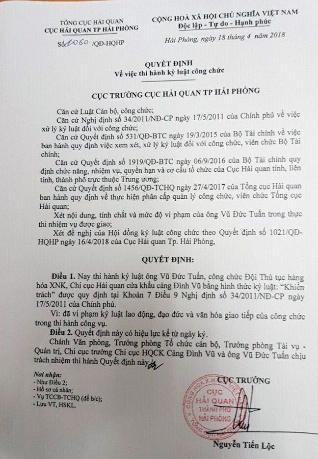 5 cán bộ hải quan Hải Phòng chỉ bị khiển trách - ảnh 1