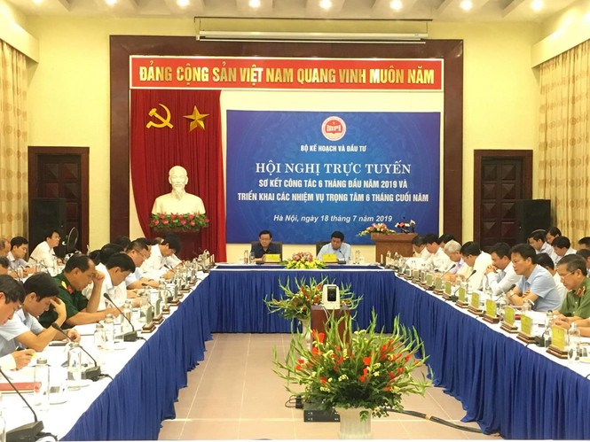 Giải ngân vốn đầu tư chậm, đâu là nút thắt? - ảnh 1