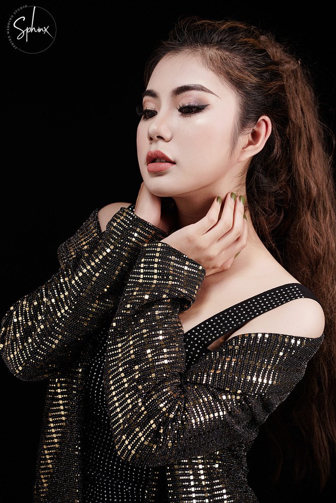 NỮ SINH SƯ PHẠM TOÁN XINH ĐẸP KIÊM MC, CA SĨ, DIỄN VIÊN - ảnh 7