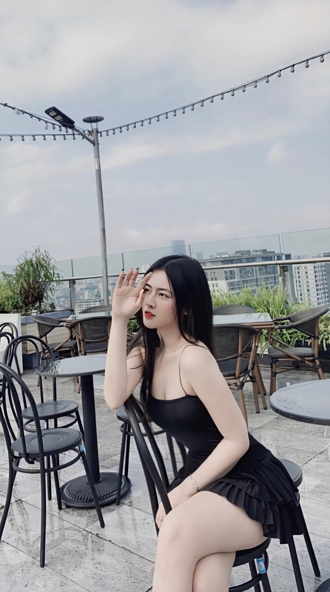 Hoài Trinh: “Đằng sau không có lấy một người, tuyệt đối phải đứng vững” - ảnh 2
