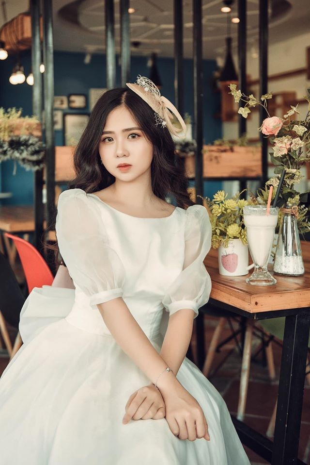 Hot girl trường Luật ước mơ làm giảng viên - ảnh 7