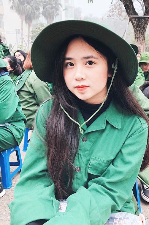 Hot girl trường Luật ước mơ làm giảng viên - ảnh 13