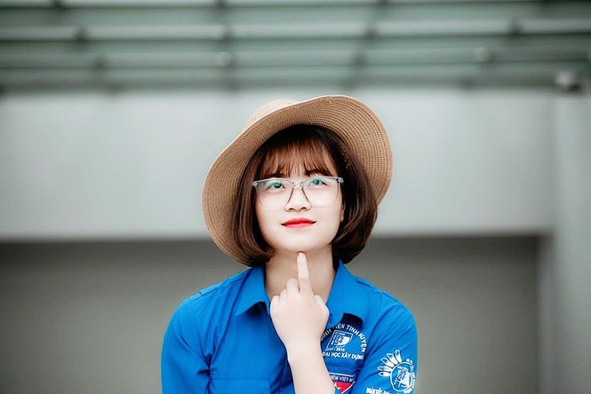 Nữ đảng viên sinh viên tự tin tỏa sáng ở ngôi trường toàn nam - ảnh 1