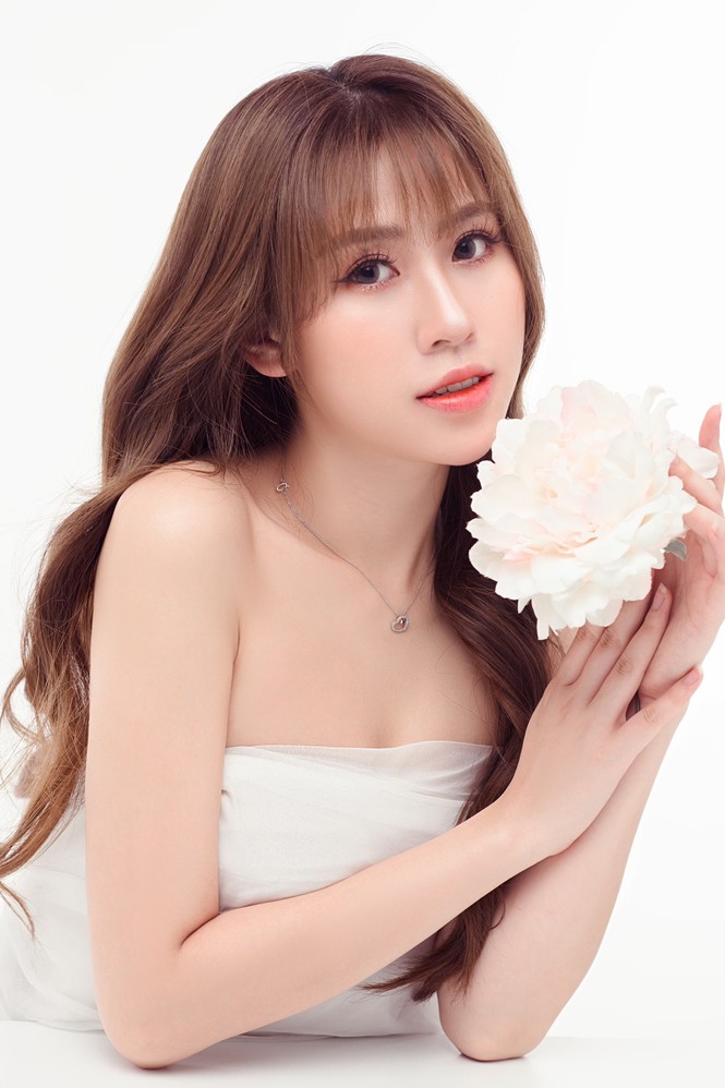 Hoa khôi Hà Nội 2020: “Cho đi chính là một niềm hạnh phúc” - ảnh 1