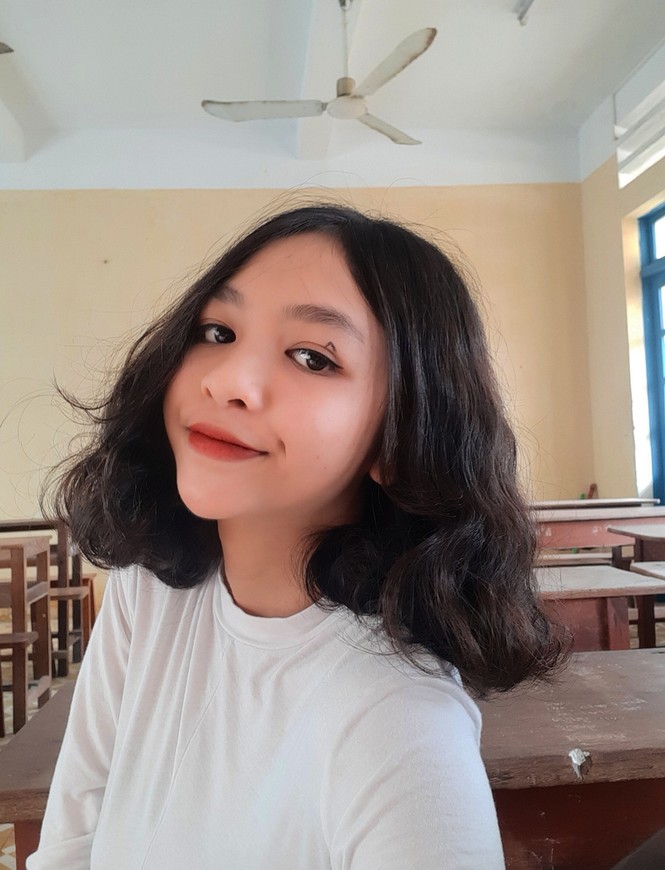 Nữ sinh 16 tuổi ước mơ làm người mẫu chuyên nghiệp - ảnh 12