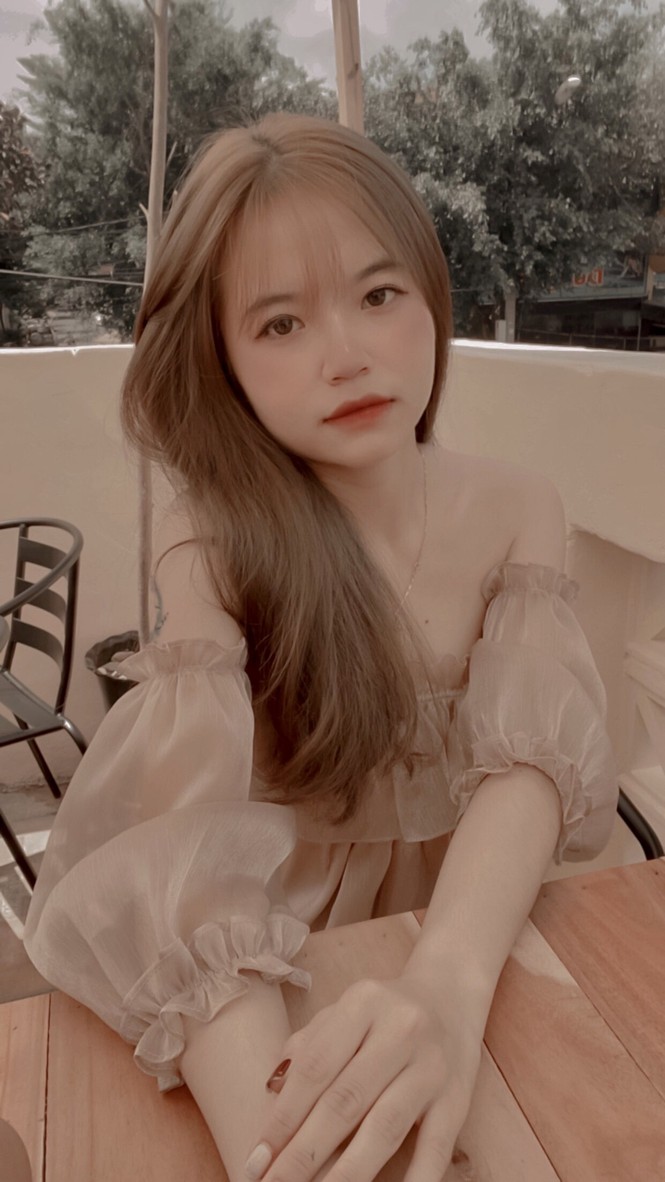 Nữ sinh Buôn Ma Thuột xinh đẹp, đam mê kinh doanh, muốn học trường ĐH Kinh tế TP.HCM - ảnh 4