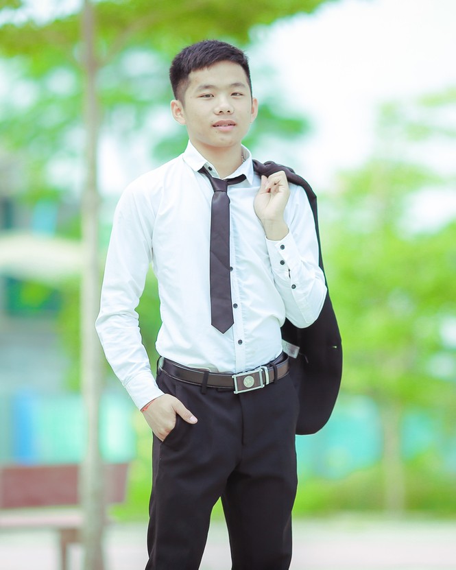 Chàng sinh viên vinh dự được bầu vào Cấp uỷ Chi bộ Sinh viên - ảnh 1