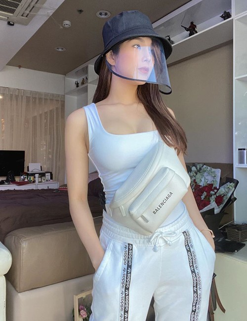 Sao Việt đội mũ phòng dịch để đảm bảo an toàn - ảnh 3