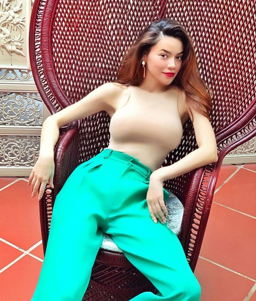 Sao Việt chuộng mốt áo màu da mặc có cũng như không - ảnh 6