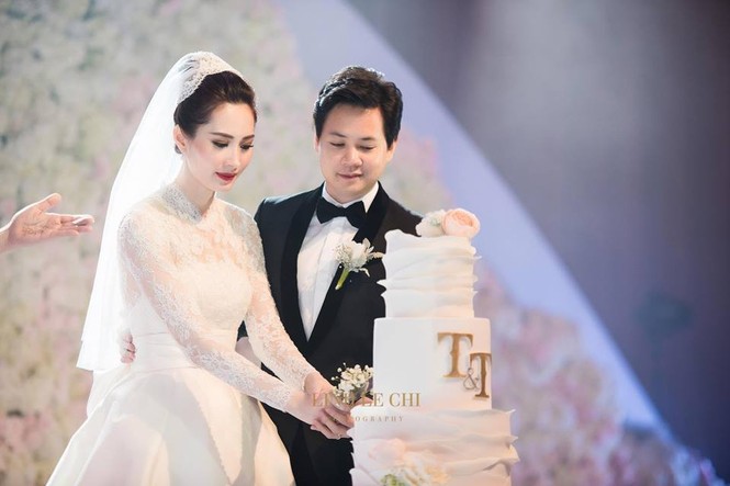 Hoa hậu Đặng Thu Thảo sinh con trai, hạnh phúc gia đình càng thêm viên mãn - ảnh 2