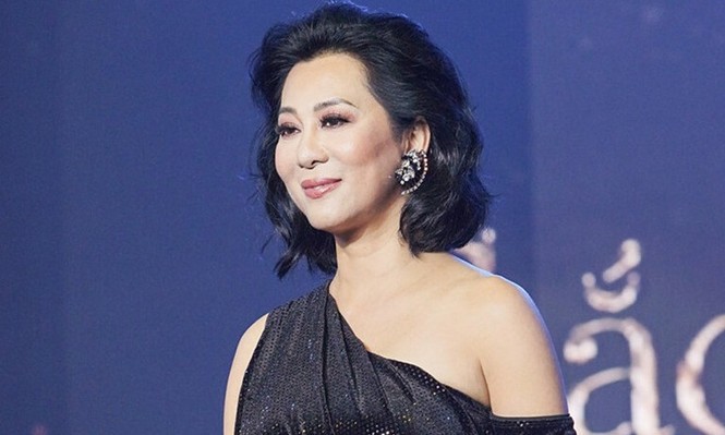 Nhà hàng của MC Nguyễn Cao Kỳ Duyên tại Mỹ bị người biểu tình quá khích đập phá - ảnh 1