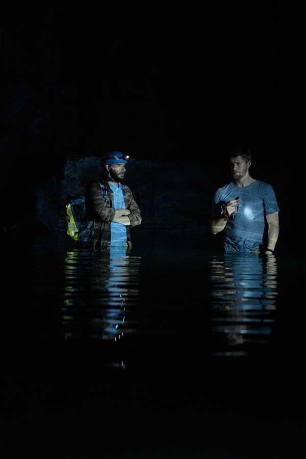 “Black Water: Abyss”: Khi hung thần dữ tợn nhất màn ảnh tái xuất để reo rắc kinh hoàng - ảnh 3