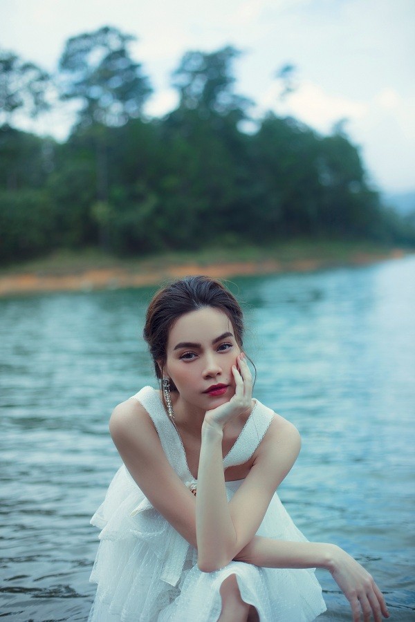 Không thể ngờ dù bụng bầu đã lớn, Hồ Ngọc Hà vẫn mạo hiểm làm điều này cho album mới - ảnh 3