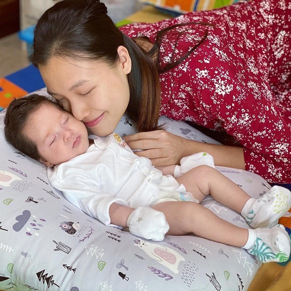 Chỉ một câu nói mà Hoàng Oanh khiến cư dân mạng nghi ngờ cô đang mang thai lần hai - ảnh 3