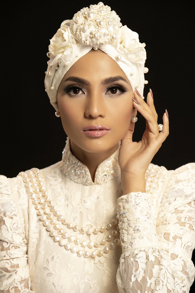 Á hậu Trương Thị May quấn khăn Turban, tiết lộ kế hoạch đóng phim điện ảnh | Hoa Hậu 5 Á hậu Trương Thị May quấn khăn Turban, tiết lộ kế hoạch đóng phim điện ảnh - ảnh 2