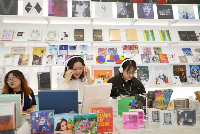 HOT: SMTOWN chính thức có mặt tại Việt Nam với nhiều khu vực