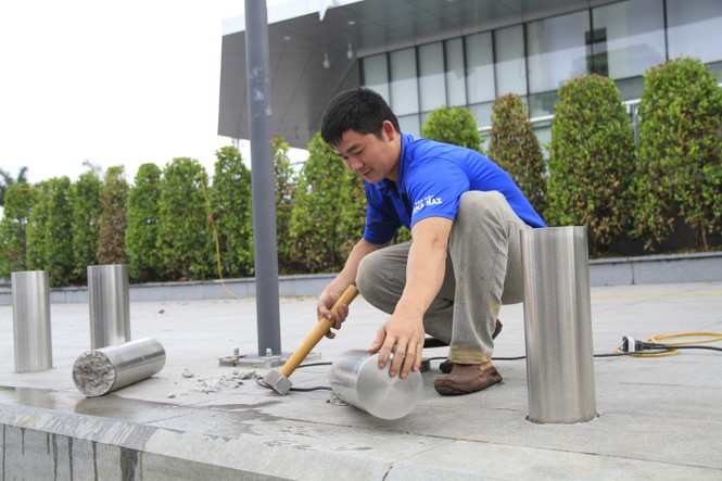 Hàng trăm cọc sắt biến vỉa hè thành “lãnh địa riêng” đã được nhổ bỏ - ảnh 12