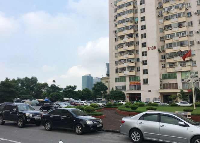 Hà Nội: Nhiều khu đô thị thờ ơ với chiến dịch đòi lại vỉa hè - ảnh 11