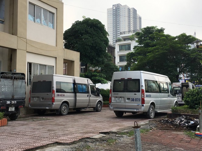 Hà Nội: Nhiều khu đô thị thờ ơ với chiến dịch đòi lại vỉa hè - ảnh 12