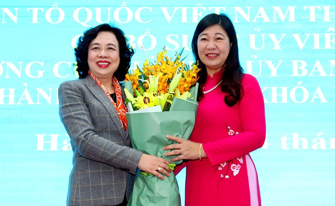 Bà Nguyễn Lan Hương làm Chủ tịch MTTQ TP Hà Nội - ảnh 1