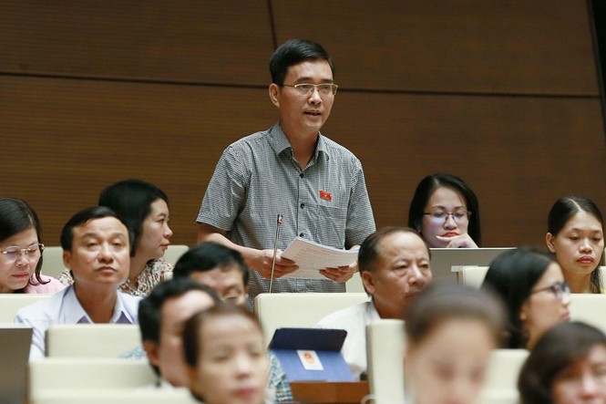 ĐBQH: 'Luật đầu tư công không phải tội đồ' - ảnh 2