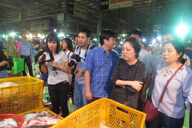 Tội phạm ẩn náu ở chợ đầu mối Sài Gòn - ảnh 1