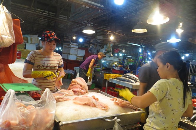 Tội phạm ẩn náu ở chợ đầu mối Sài Gòn - ảnh 7