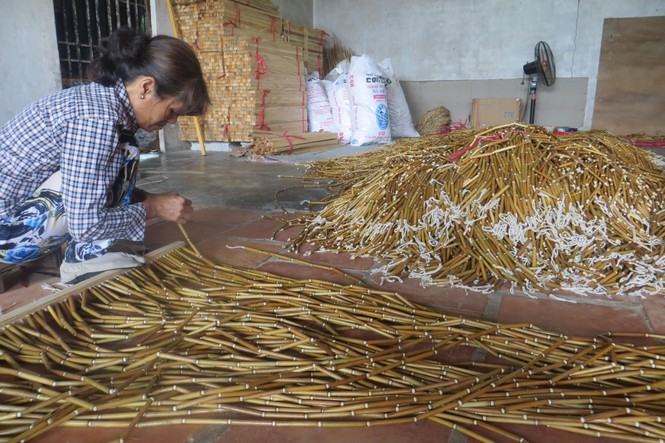 Ngân hàng sẽ 'cứu' doanh nghiệp khỏi bẫy tín dụng đen - ảnh 1