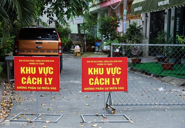 Giao dịch với khách hàng mắc COVID-19, một phòng giao dịch ngân hàng tạm dừng hoạt động - ảnh 1
