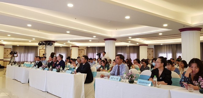 Nhiều người nhiễm bệnh về da do nuôi thú cưng - ảnh 1