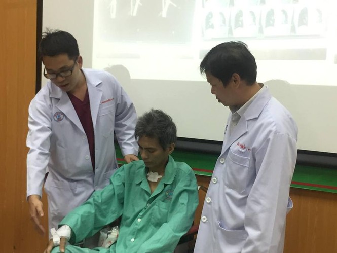 Tiên lượng tử vong 99%, người đàn ông được cứu sống kỳ diệu - ảnh 1