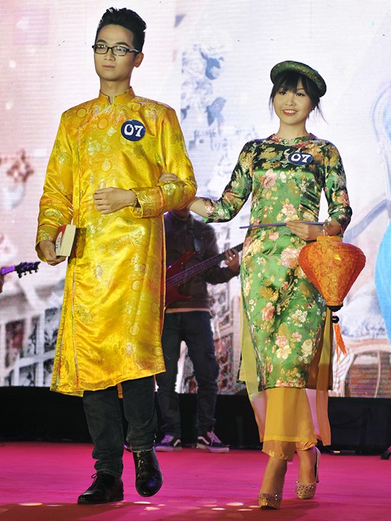 Nam thanh nữ tú Tài chính khoe sắc với trang phục thể thao - ảnh 13