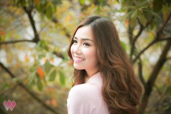 12 nữ sinh Trường Xây dựng cùng khoe sắc - ảnh 2