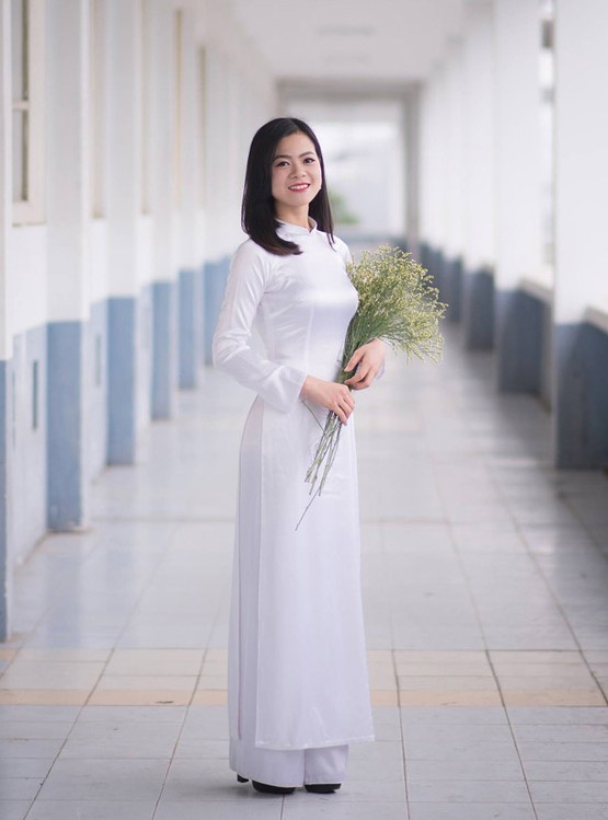 12 nữ sinh Trường Xây dựng cùng khoe sắc - ảnh 13
