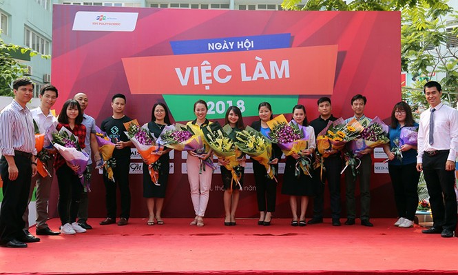Nhà tuyển dụng 'vẽ đường' kinh nghiệm cho sinh viên mới tốt nghiệp - ảnh 2