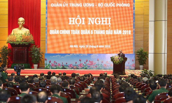 Thủ tướng dự và chỉ đạo Hội nghị quân chính toàn quân 6 tháng đầu năm - ảnh 4