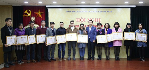 Tạo dấu ấn, sức bật mới trong phong trào tình nguyện - ảnh 11