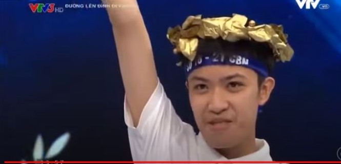 10X mở màn Olympia quý IV bằng màn tấu hài ‘ứm ừ’ và 120 điểm khởi động - ảnh 1