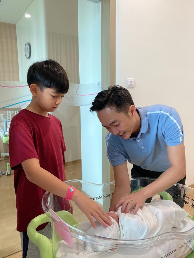 Subeo đón chào cô em gái cùng cha khác mẹ cùng lúc Hồ Ngọc Hà khởi động dự án mới - ảnh 1
