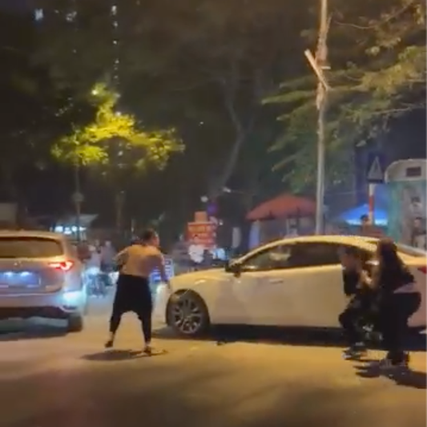 Hot: Những