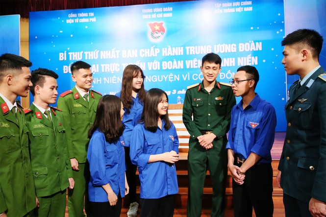 Bí thư thứ nhất T.Ư Đoàn đối thoại trực tuyến với thanh niên Việt Nam - ảnh 1