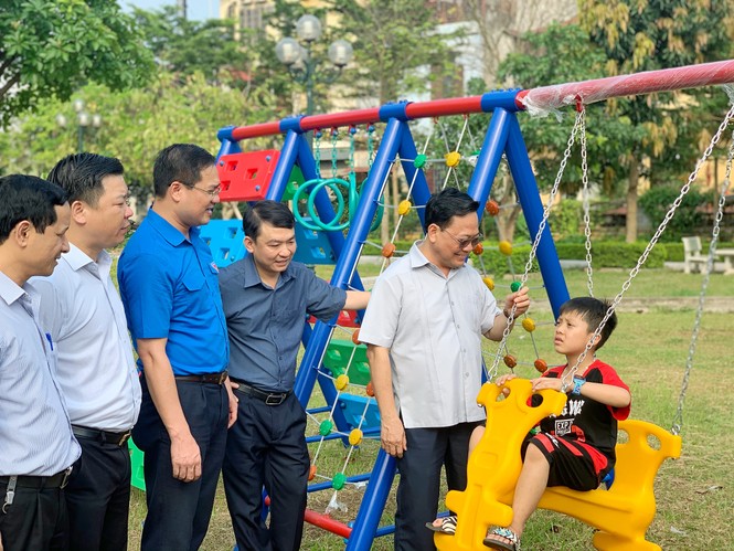 Những “gian hàng 0 đồng” tiếp sức thanh niên công nhân - ảnh 6