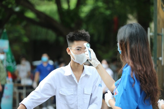14 thí sinh vi phạm trong ngày thi đầu tiên THPT 2020 - ảnh 1
